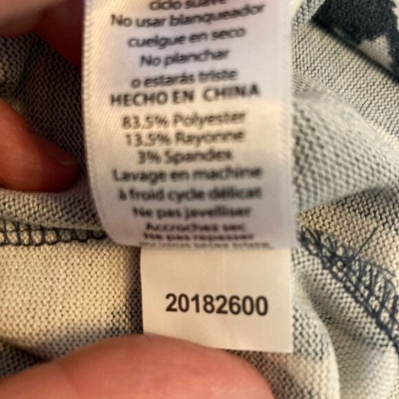 LuLaRoe Westie print long open sleeveless duster NWOT style is “Joy” size 14/16 - Picture 8 of 9